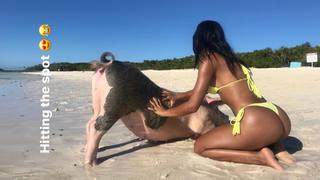 Yovanna Ventura feet photo thumbnail