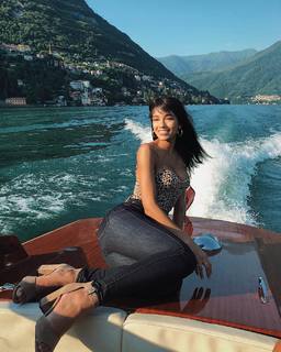 Yovanna Ventura feet photo thumbnail