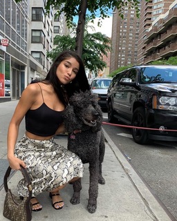 Yovanna Ventura feet photo thumbnail