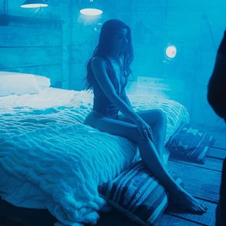 Yovanna Ventura feet photo thumbnail