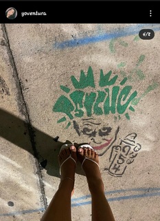 Yovanna Ventura feet photo thumbnail