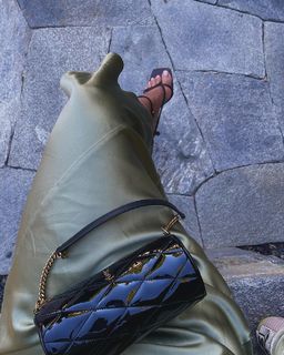 Yovanna Ventura feet photo thumbnail