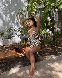 Yovanna Ventura feet photo thumbnail