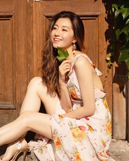 Yoyo Chen feet photo 5