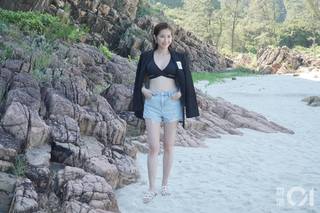 Yoyo Chen feet photo 10