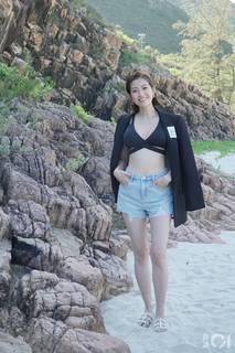 Yoyo Chen feet photo 8