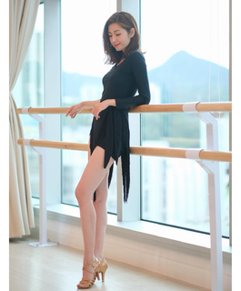 Yoyo Chen feet photo 2