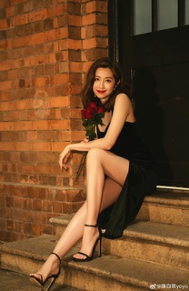 Yoyo Chen feet photo 5
