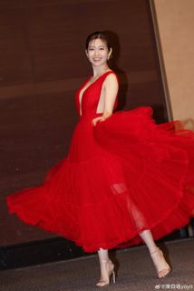 Yoyo Chen feet photo 13