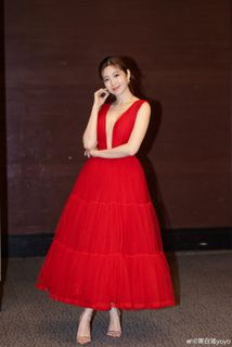 Yoyo Chen feet photo 12