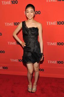 Yu-Na Kim feet photo 6