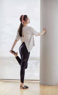 Yu-Na Kim feet photo 8