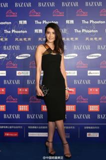 Yuanyuan Gao feet photo 3