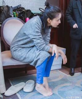 Yuanyuan Gao feet photo 9