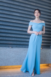 Yuanyuan Gao feet photo 1