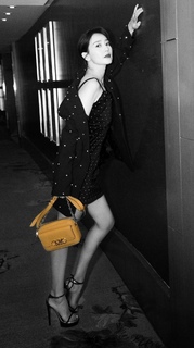 Yuanyuan Gao feet photo 2