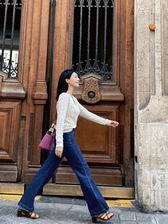 Yuanyuan Gao feet photo 2