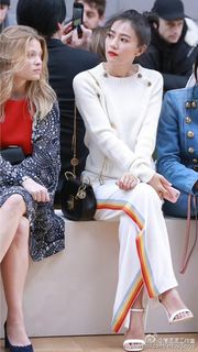 Yuanyuan Gao feet photo 1