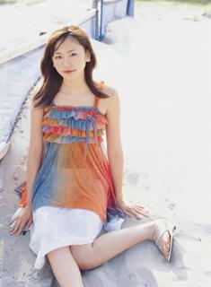 Yui Aragaki feet photo thumbnail