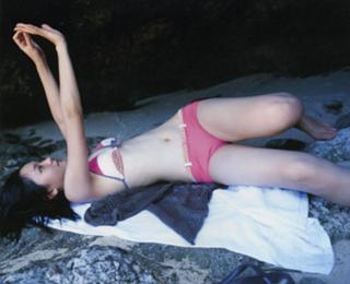 Yui Aragaki feet photo thumbnail