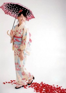 Yui Aragaki feet photo thumbnail