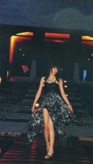 Yui Aragaki feet photo thumbnail
