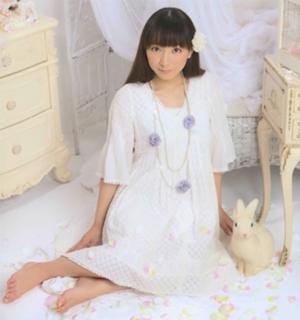 Yui Horie feet photo 3