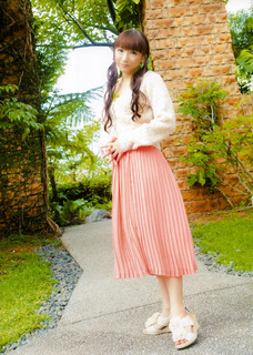 Yui Horie feet photo 13