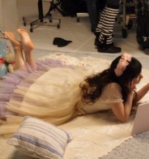 Yui Horie feet photo 4