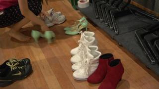 Yui Ogura feet photo 8