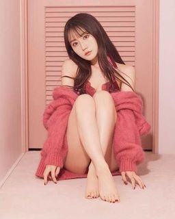 Yui Ogura feet photo 12