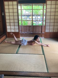 Yui Oguri feet photo 13