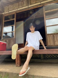 Yui Oguri feet photo 11
