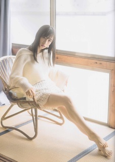 Yui Oguri feet photo 6