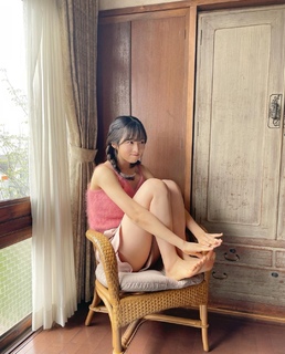 Yui Oguri feet photo 5