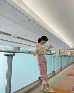 Yui Oguri feet photo 2