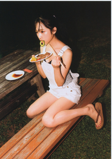 Yui Oguri feet photo 6