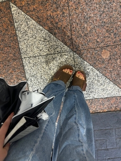 Yui Oguri feet photo 3