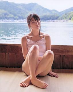 Yui Yokoyama feet photo 9