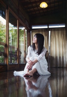 Yui Yokoyama feet photo 9