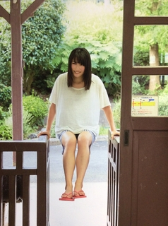Yui Yokoyama feet photo 6