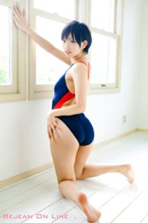 Yuka Kuramochi feet photo thumbnail