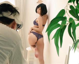 Yuka Kuramochi feet photo thumbnail