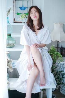 Yuka Kuramochi feet photo thumbnail