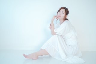 Yuka Kuramochi feet photo thumbnail