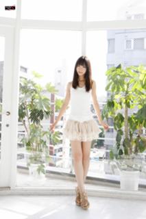 Yuki Kashiwagi feet photo thumbnail