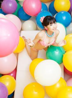 Yuki Kashiwagi feet photo thumbnail