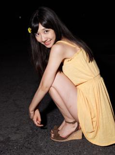Yuki Kashiwagi feet photo thumbnail