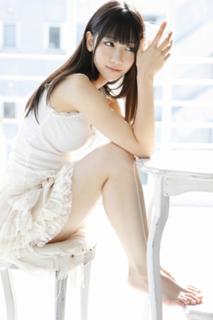 Yuki Kashiwagi feet photo thumbnail