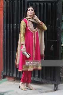 Yukta Mookhey feet photo 12